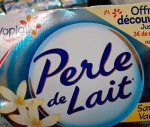 Spécialité laitière sucrée, aromatisée à la vanille