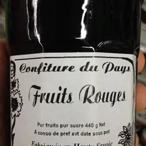 Confiture aux fruits rouges