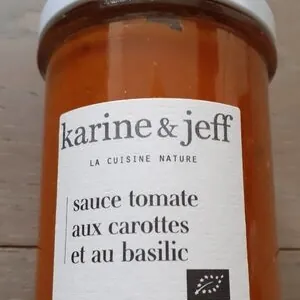 Sauce tomate aux carottes et au basilic