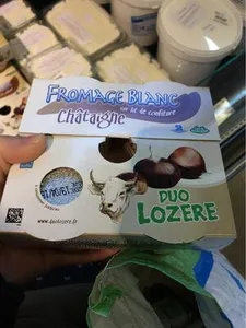 Fromage blanc sur lit de confiture châtaigne