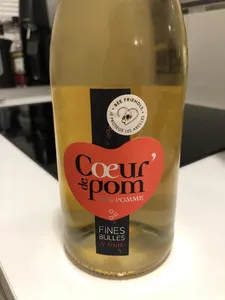 Jus de fruit pétillant