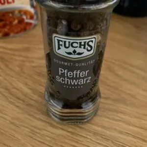 Pfeffer Schwarz