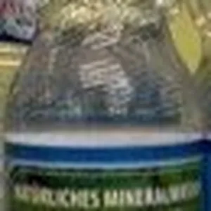 Mineralwasser mit Kohlensäure