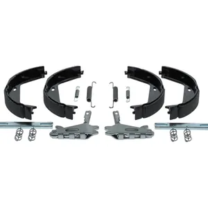 Handbromsbackar BOSCH 0 204 113 828