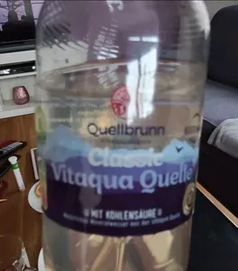 Mineralwasser mit Kohlensäure