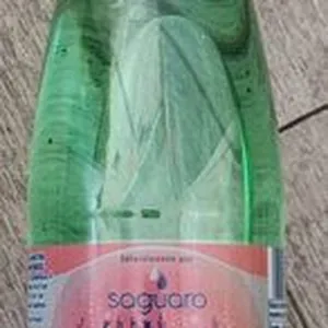 Eau pétillante saveur pamplemousse