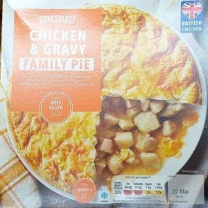 Chicken and Gravy family pie