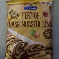 Fertige Haselnussfüllung