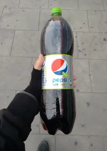 Pepsi light a la lima