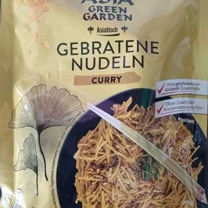 Gebratene Nudeln Curry