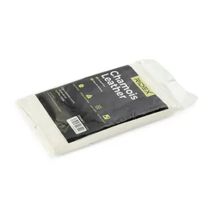 Rengöringstrasor till bil RIDEX 7475A0017