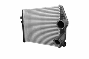Intercooler HELLA 8ML 366 340-131
