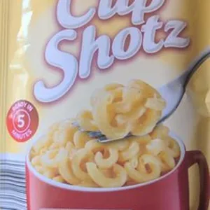 Cup shots macaroni cheese