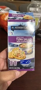 TUNA SALAD with crackers