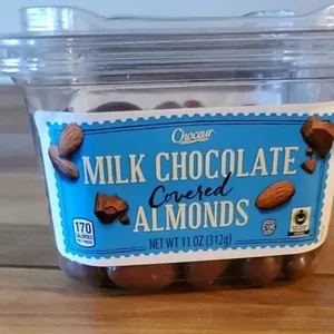 Milk chocolate covered Almonds