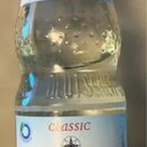 Natürliches Mineralwasser