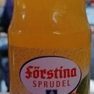 Gold-Orangenlimonade