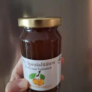 Brotaufstrich Wildmirabelle