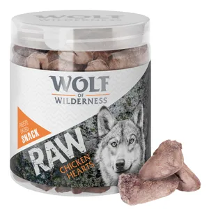 Wolf of Wilderness träningsdummy med handslinga Tillbehör:  Wolf of Wilderness - RAW Snacks Kycklinghjärtan