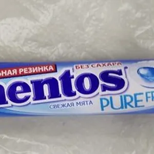 Жевательная резинка Ментос свежая мята