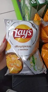 Чипсы Моцарелла с песто