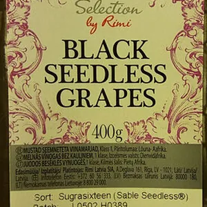 Black seedless grapes