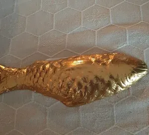 GOLDENEN schokoladen Fisch