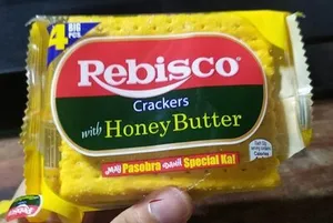Rebisco Crackers with honey butter