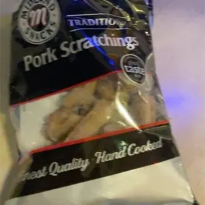 Pork scratchings