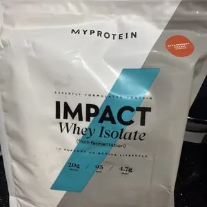 Impact Whey Isolate Strawberry
