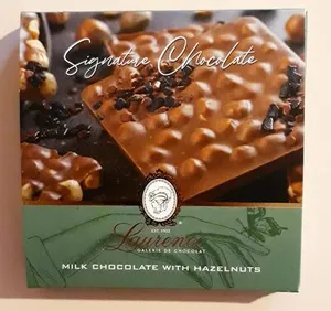 МЛЕЧЕН ШОКОЛАД С ЛЕШНИЦИ