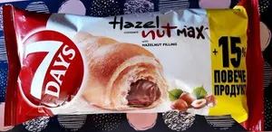 Кроасан с лешников пълнеж