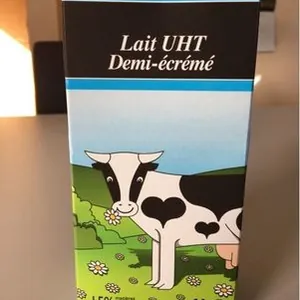 Lait UHT Demi écrémé