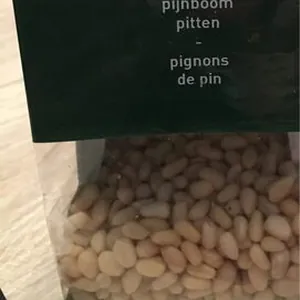 Pignons de pin