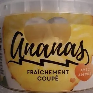 Ananas fraîchement coupé
