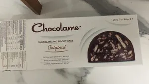 Chocolate And Biscuit Cake