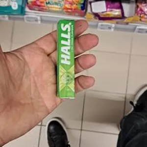 Halls Lime Fresh Flavor