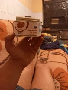 fasolea cu costiță  aro