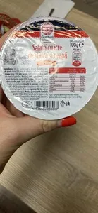 Salată cu icre de știucă și ceapă