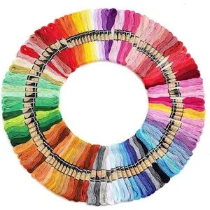 200 dockor broderigarn / moulinegarn multifärg