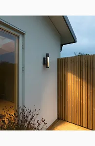 Konstsmide Udine vägglykta 12W LED svart