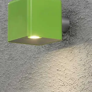 Konstsmide Amalfi vägglampa 3W 12V grön plast ink trafo + sladd. 7681-600