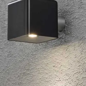 Konstsmide Amalfi vägglampa 3W 12V svart plast ink trafo + sladd. 7681-750