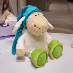 Kidsly Det söta sömniga fåret och vargen i fårakläder gosedjur familje trasdocka docka presenter en födelsedagspresent 25cm vit