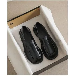 BEYIII2 Små läderskor dam brittisk stil våren New Black One Pedal Loafer Platt japansk stil Jk Uniform Pumps 38