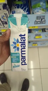 Leche descremada Parmalat