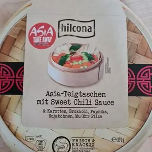 Asia-Teigtaschen mit Sweet Chili Ssuce