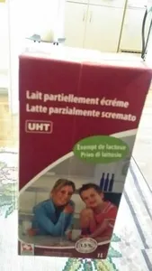 Lait exempt de lactose, partiellement écrémé