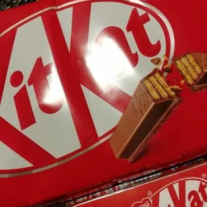 Family de galleta recubiertas de chocolate con leche