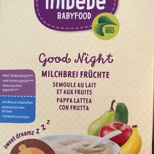 Semoule au lait et aux fruits